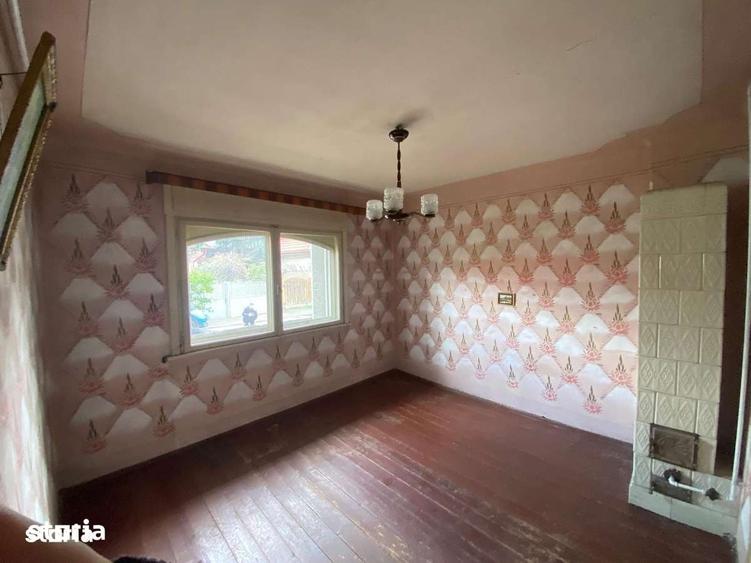 Apartament cu 3 camere în Decebal