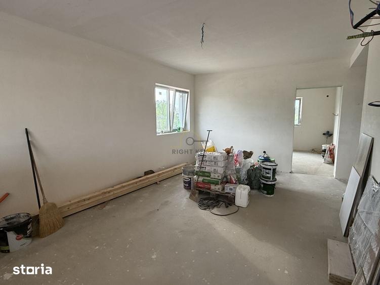 Casă cu 3 camere cu Teren 300 Mp în Joița