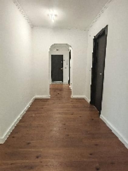Apartament cu 4 camere decomandat în Decebal