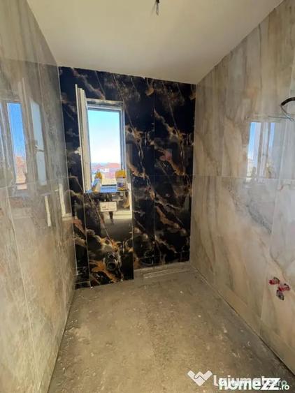 Casă cu 4 camere cu Teren 400 Mp în Săsar