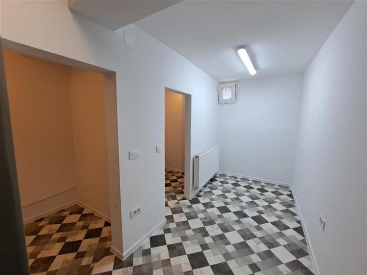 Spațiu comercial, de 78 mp, în Hașdeu