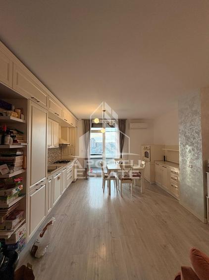 Apartament cu 2 camere semidecomandat, mobilat în Simion Bărnuțiu
