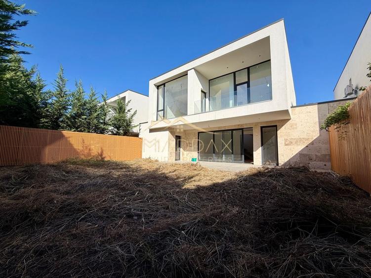 Casă individuală cu 5 camere cu Canalizare în Tunari