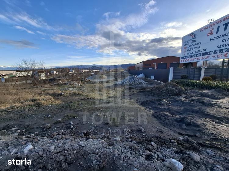 Teren de 3100 mp, în Cristian