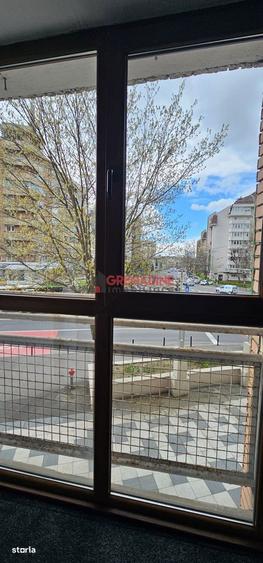 Apartament cu 2 camere decomandat în Centrul Civic