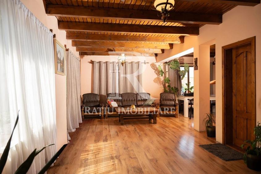 Casă individuală cu 3 camere cu Canalizare în Cheriu