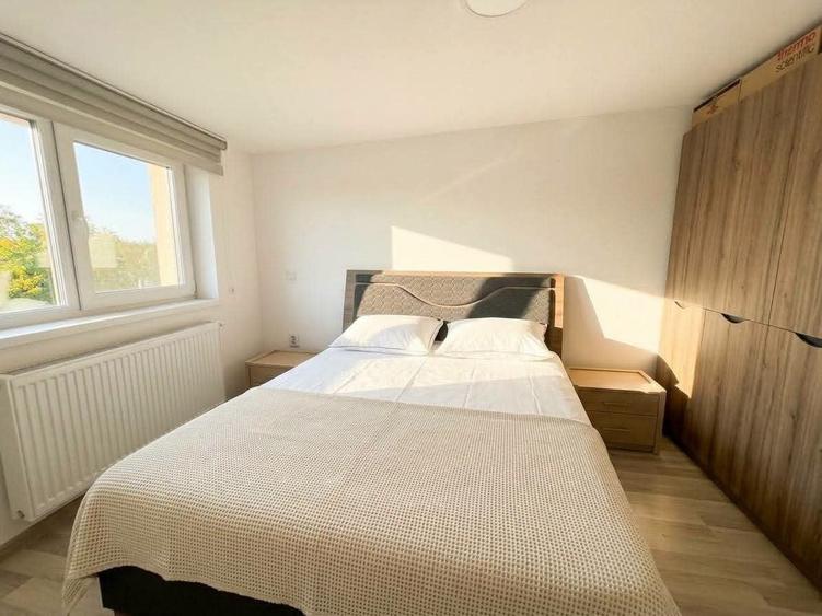Duplex cu 4 camere cu Teren 175 Mp în Tărlungeni