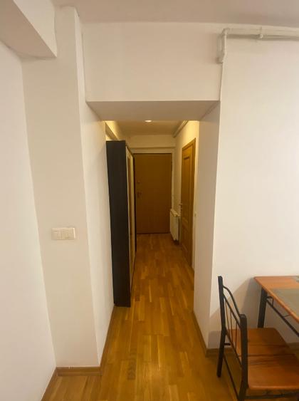 Garsonieră decomandată în Brâncoveanu