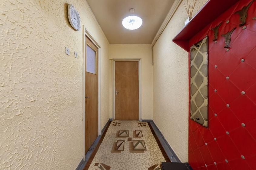 Apartament cu 2 camere decomandat, mobilat în Banat