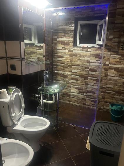 Apartament cu 2 camere decomandat în Exterior Vest