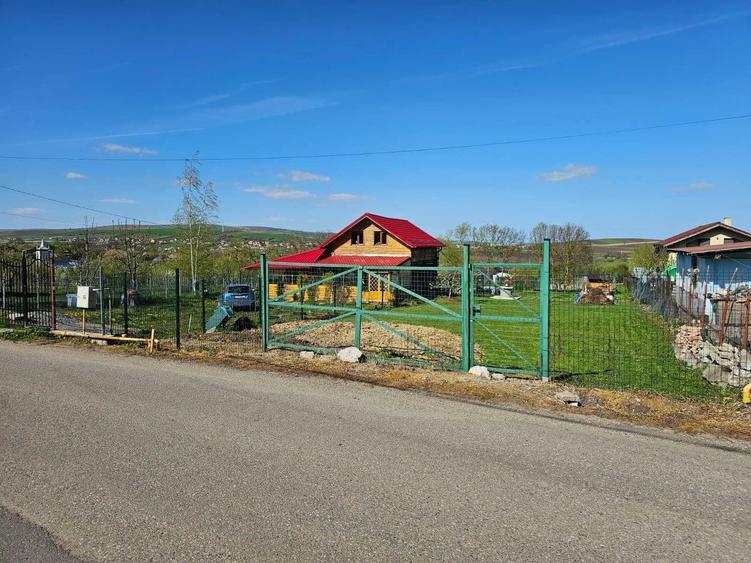 Spațiu comercial, în Tureni