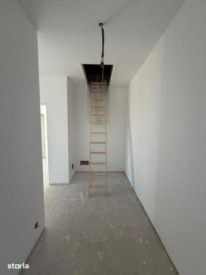 Casă cu 4 camere cu Teren 509 Mp în Cetate