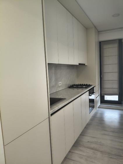Apartament cu 2 camere decomandat, mobilat în Sisești