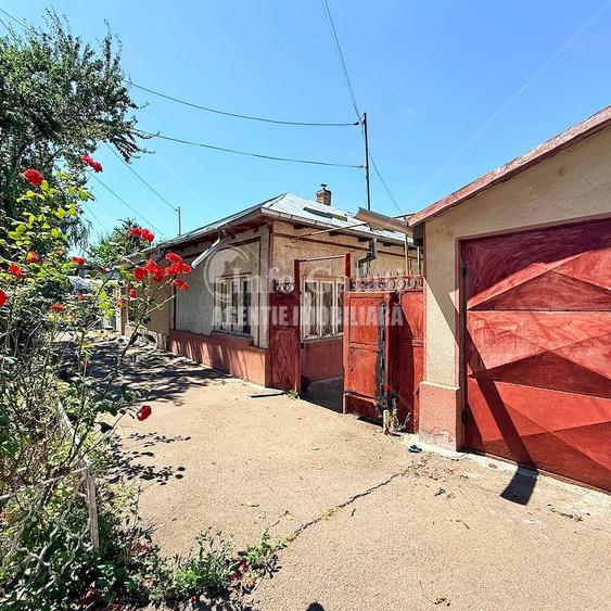 Casă cu 2 camere cu Teren 134 Mp în Central