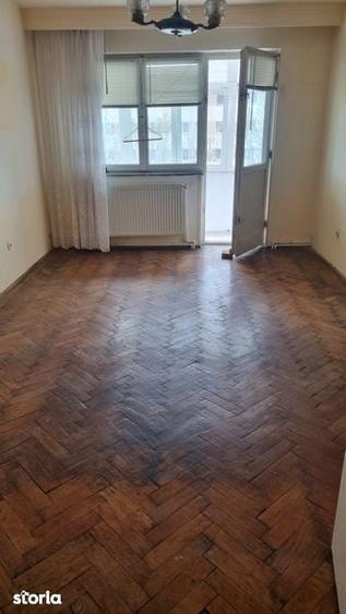 Apartament cu 2 camere decomandat în Mărăței
