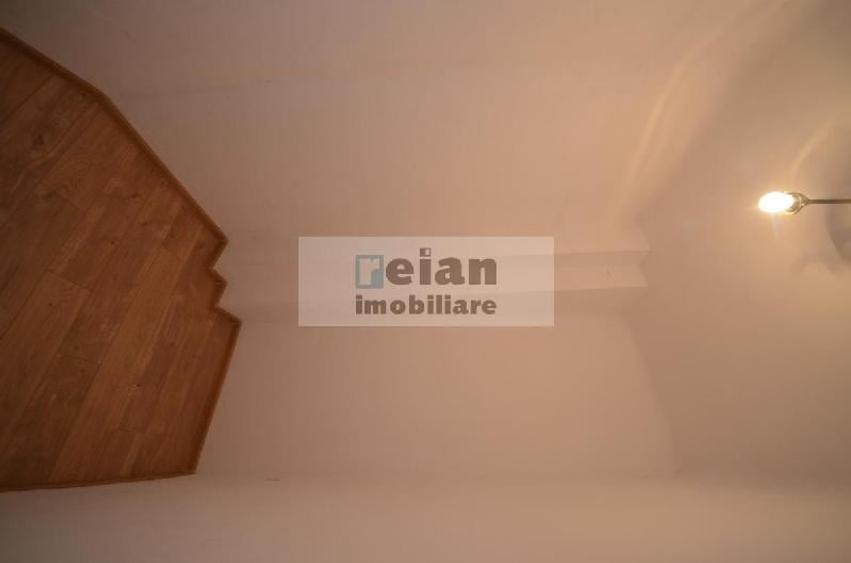 Apartament cu 2 camere semidecomandat în Rosetti