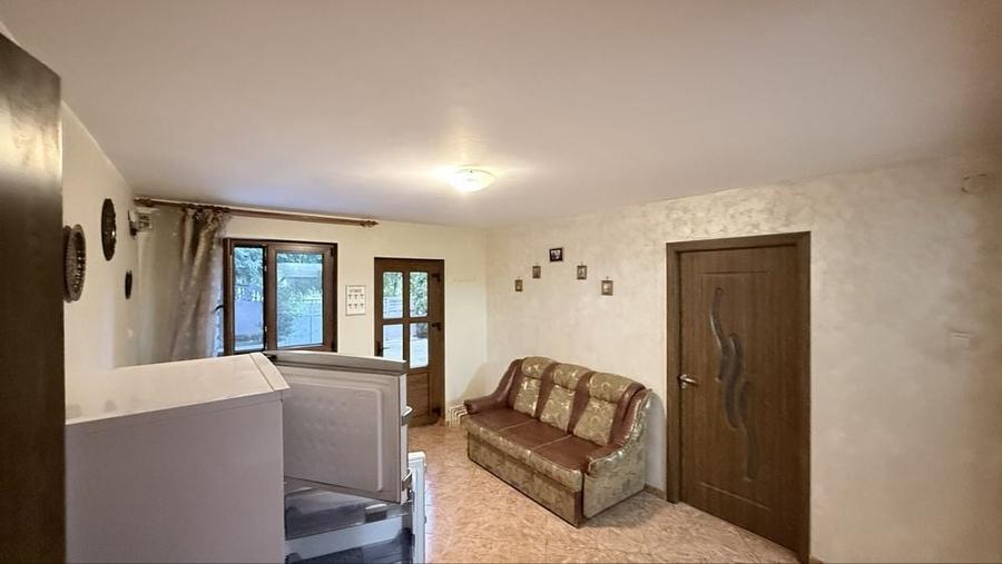 Apartament cu 2 camere semidecomandat în Nicolina