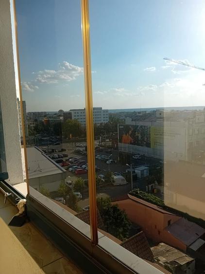 Apartament cu 2 camere decomandat în Calea București