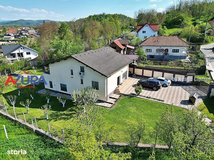 Casă cu 4 camere în Bucșenești