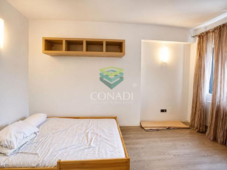 Apartament cu 3 camere decomandat, mobilat în Dacia