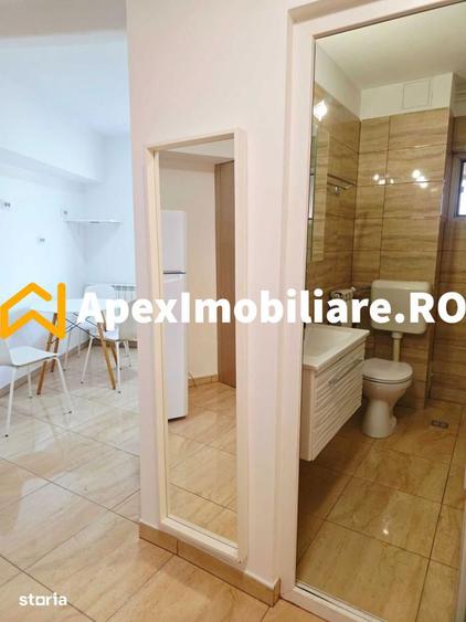 Apartament cu 2 camere semidecomandat, mobilat în Centrul Istoric
