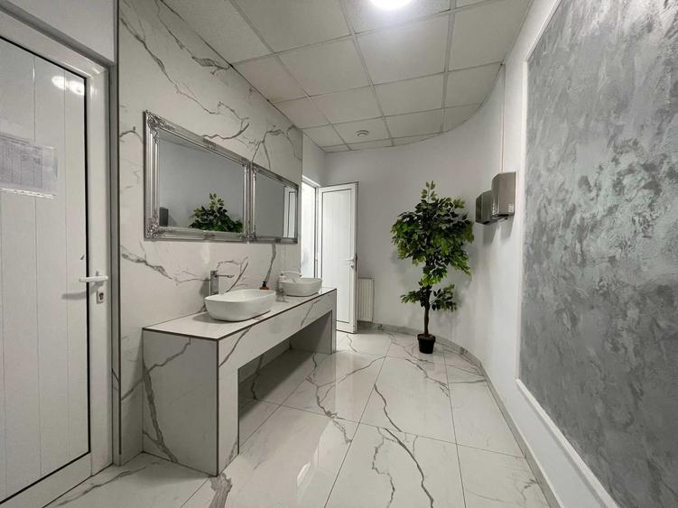 Spațiu comercial, de 107 mp, în Central
