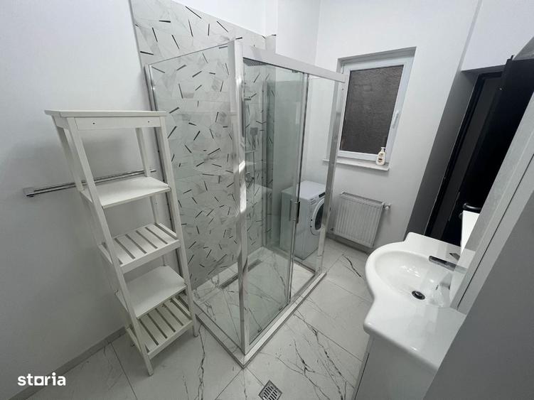 Apartament cu 4 camere în Victoriei