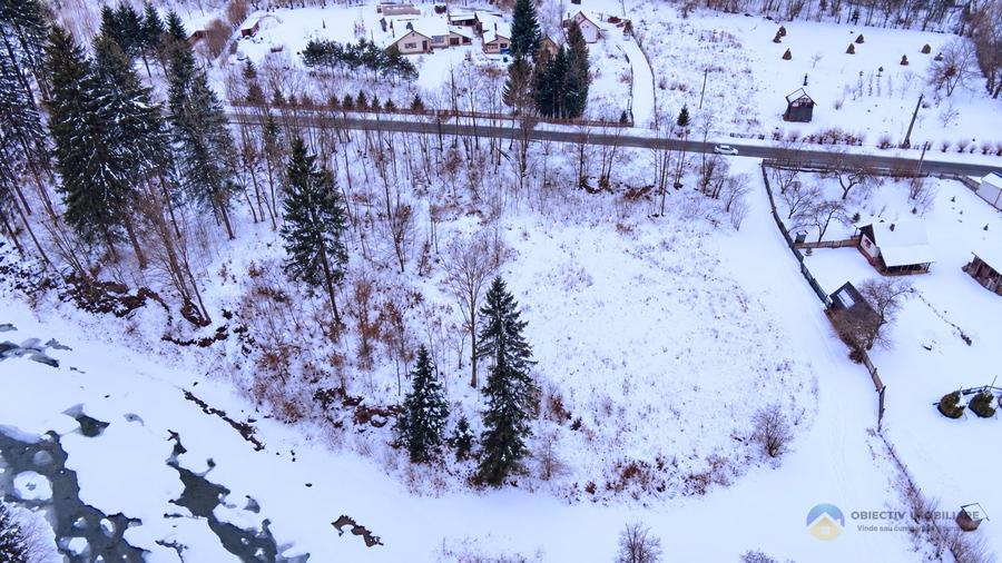 Teren intravilan de 2283 mp, în Tarcău