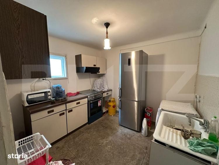 Casă cu 4 camere cu Teren 2686 Mp în Mărișelu
