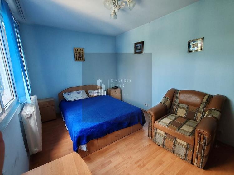 Apartament cu 3 camere semidecomandat, mobilat în Berceni