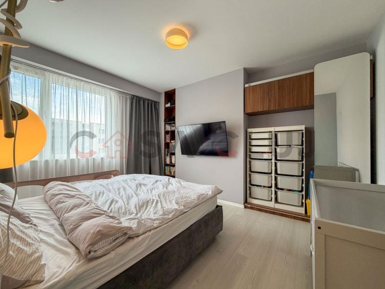 Apartament cu 4 camere semidecomandat, mobilat în Gheorgheni