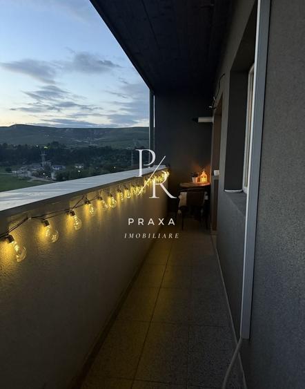Apartament cu 2 camere semidecomandat, mobilat în Florești