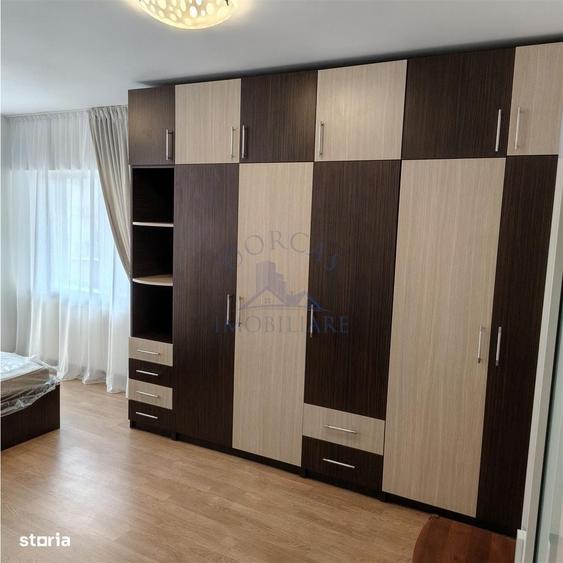 Apartament cu 4 camere în Ultracentral
