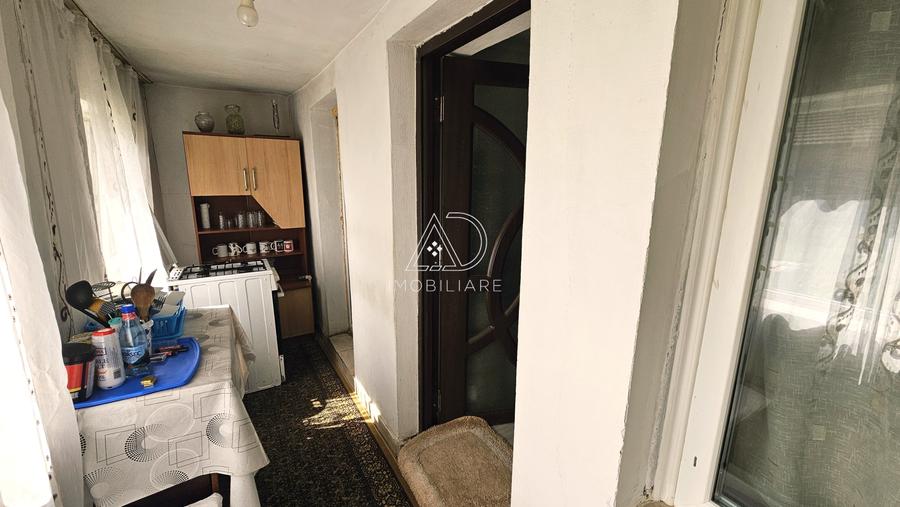 Casă cu 2 camere cu Canalizare în Exterior Vest
