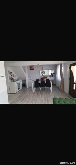 Casă cu 6 camere cu Teren 700 Mp în Miroslava
