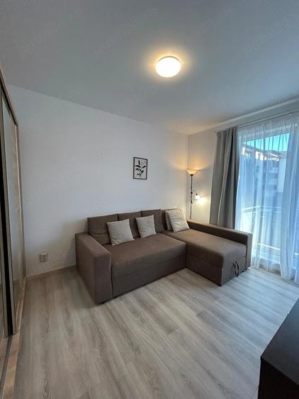 Apartament cu 2 camere semidecomandat în Florești