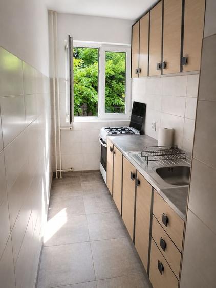 Apartament cu 2 camere nedecomandat, mobilat în Girocului