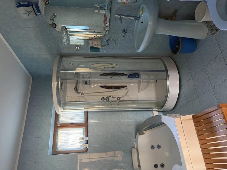 Casă cu Teren 1100 Mp în Central