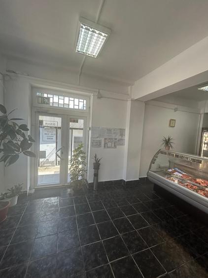 Spațiu comercial, de 147 mp, în Central