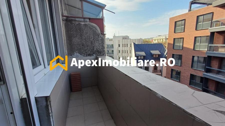 Apartament cu 2 camere semidecomandat în Cișmigiu