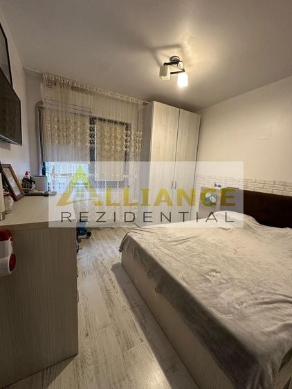 Apartament cu 3 camere decomandat în 1 Decembrie 1918