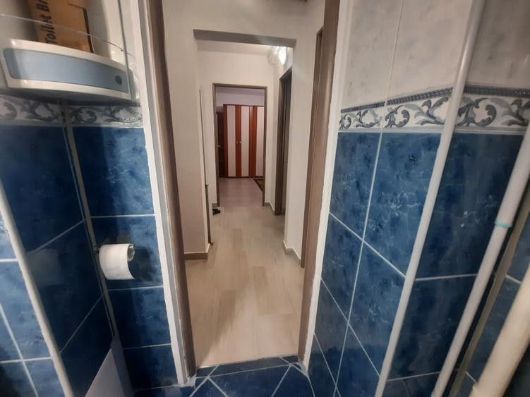 Apartament cu 2 camere decomandat în Drumul Taberei