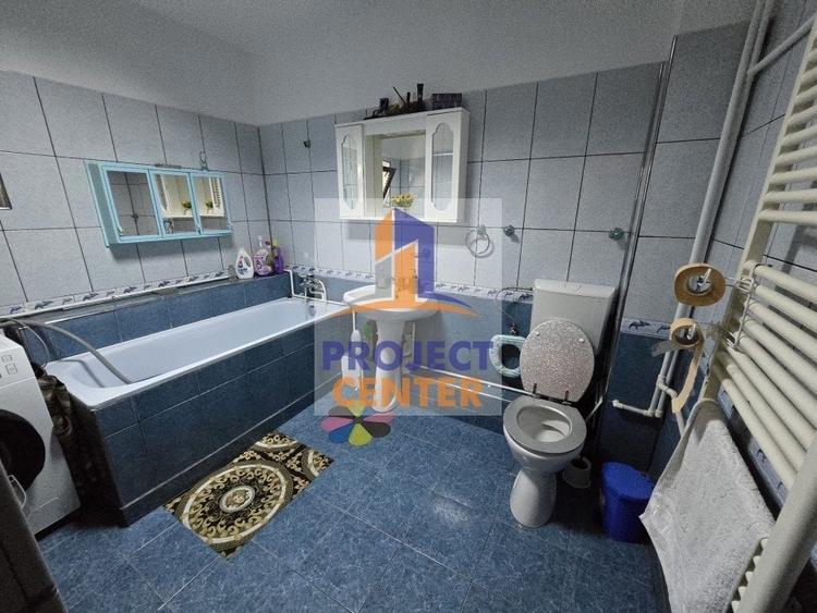Casă cu Teren 585 Mp în Central