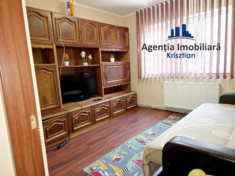 Apartament cu 2 camere semidecomandat în Micro 16
