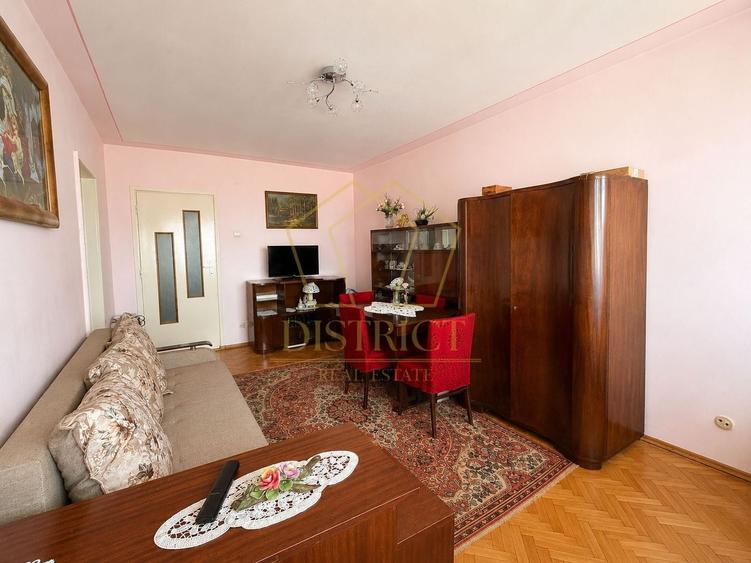 Apartament cu 2 camere semidecomandat în Dâmbovița