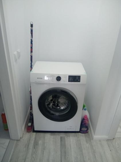 Apartament cu 3 camere decomandat în Exterior Vest