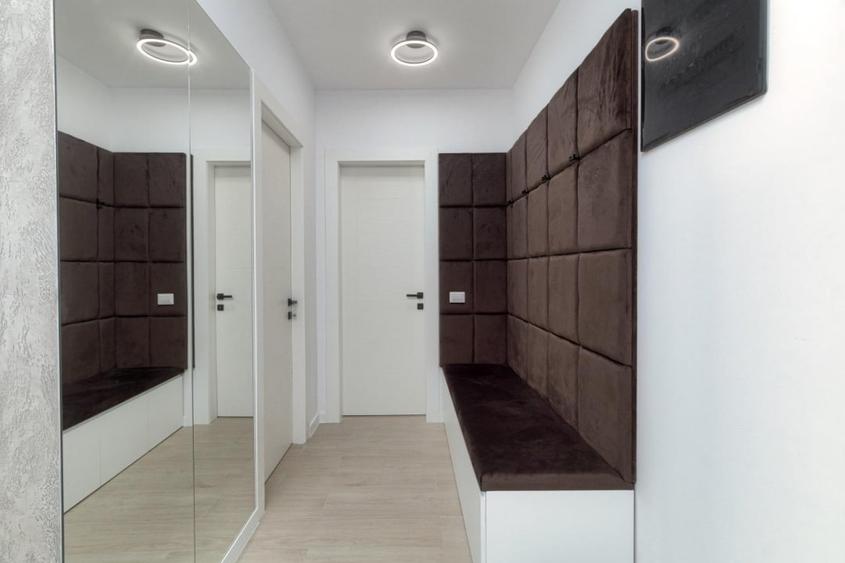 Apartament cu 2 camere decomandat, mobilat în Sud
