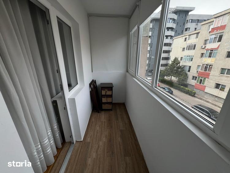 Apartament cu 2 camere decomandat în Delfinariu