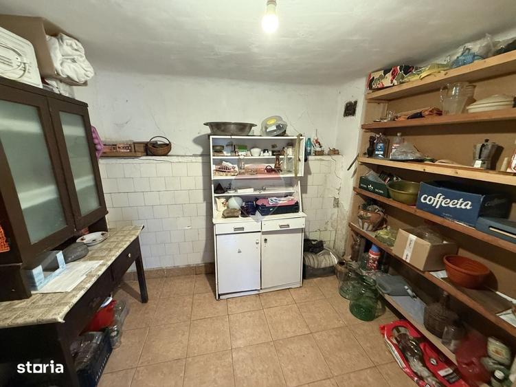 Casa in mijlocul naturii in orasul Campulung - 10