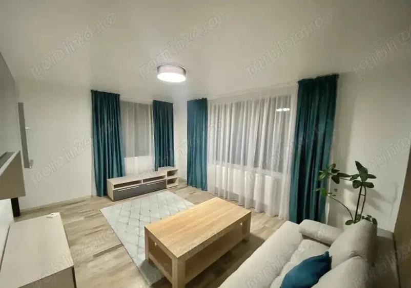 Apartament cu 2 camere semidecomandat în Craiter